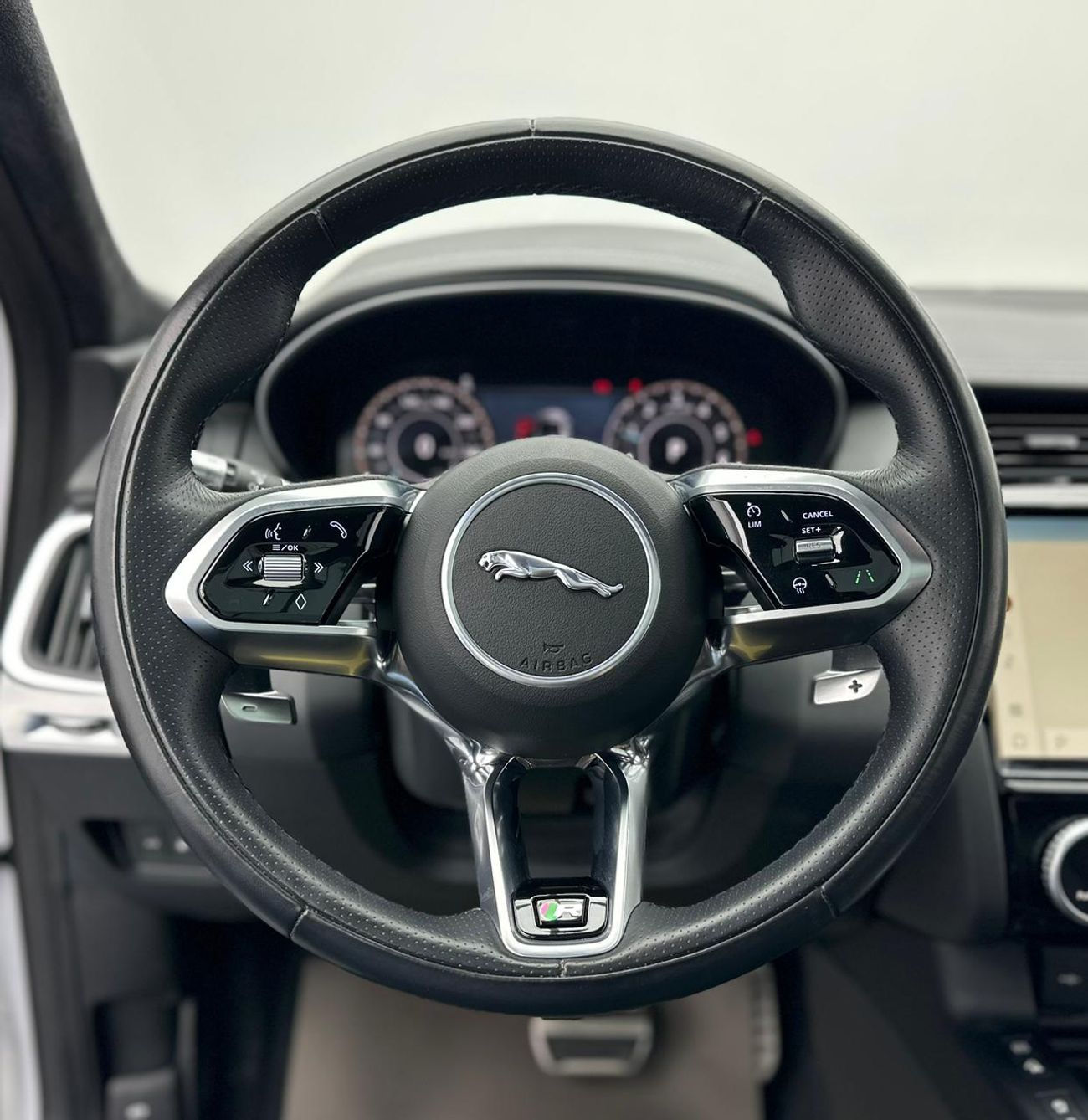 Jaguar E Pace 2021 Jaguar E-Pace P300e, 1 Year Warranty Unlimited, Excellent Condition