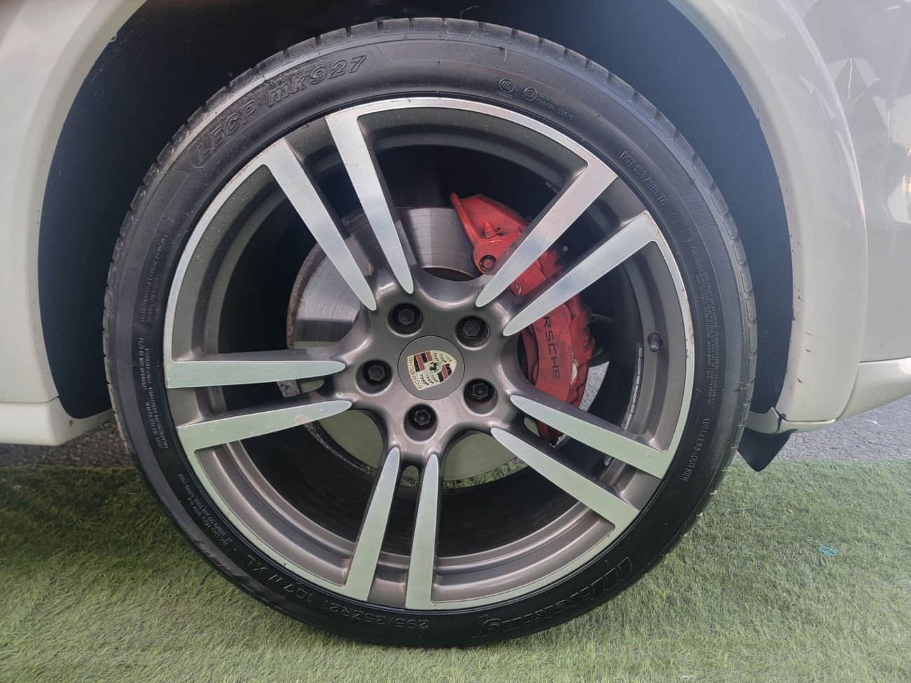 Porsche Cayenne S 4.8L