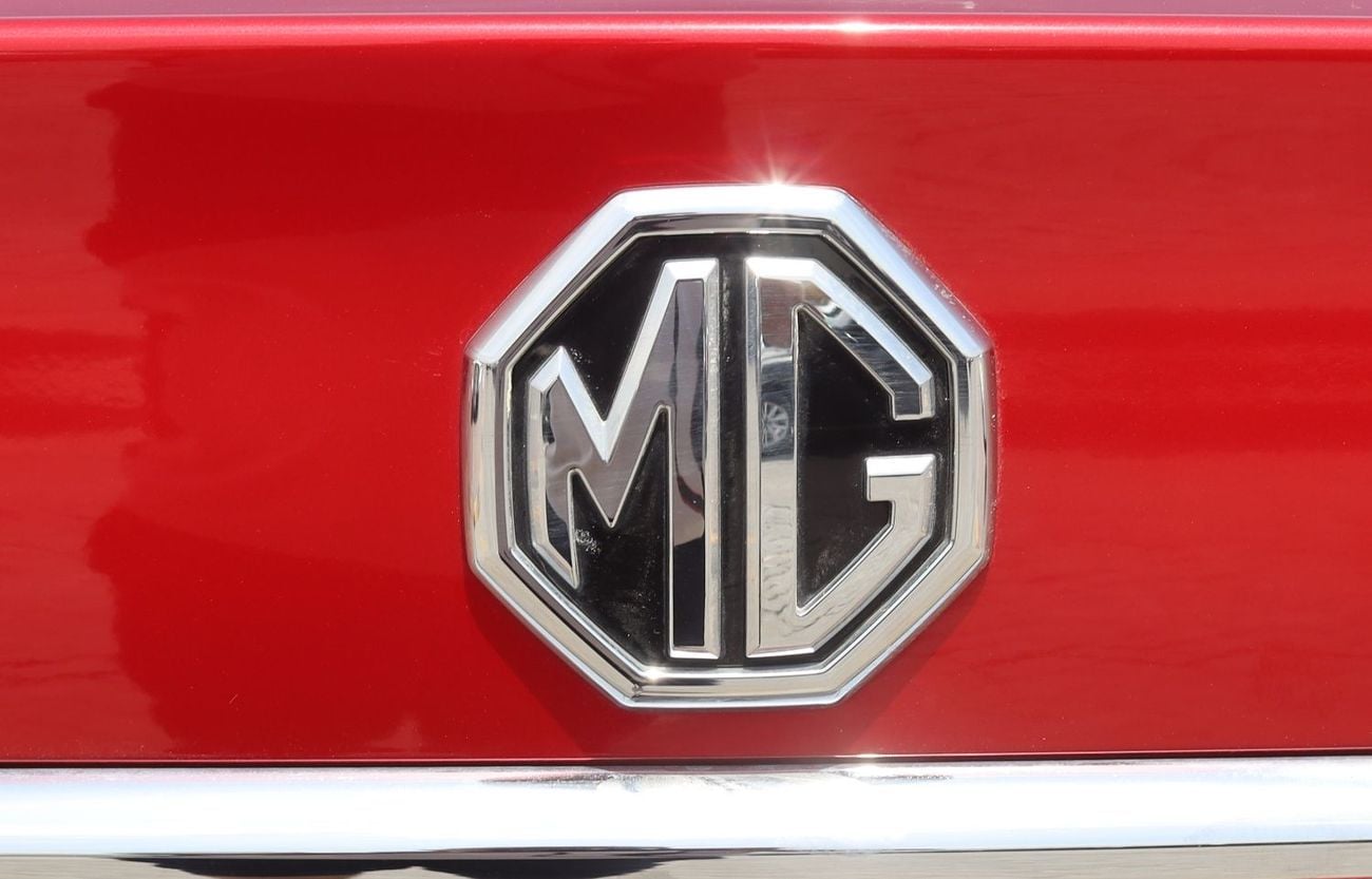 أم جي 5 ام جى 5 - 2024- خليجى - فل أوبشن - بمحرك 1.5- تشيكات وكاله - بحاله ممتازه من الداخل والخارج