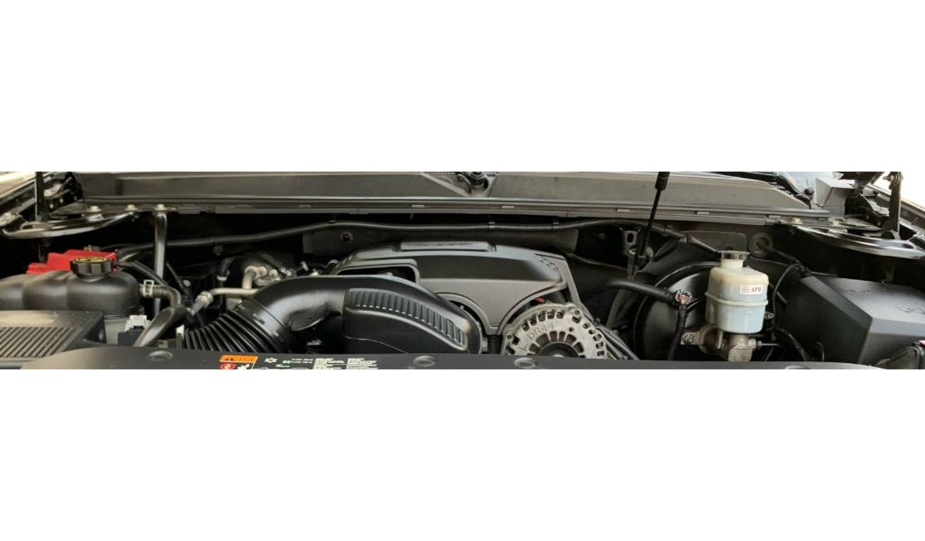 Chevrolet Suburban LT- 2013 - EXCELLENT CONDITION