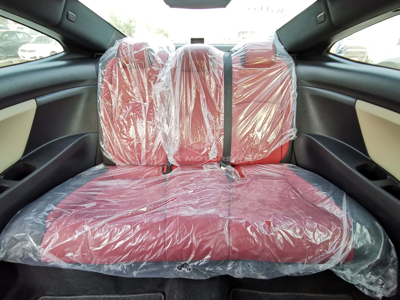 Honda Civic 2.0L, 16" Rims, DRL LED Headlights, ECON Mode, Tyre Pressure Switch, DVD, Bluetooth (LOT # 4776)