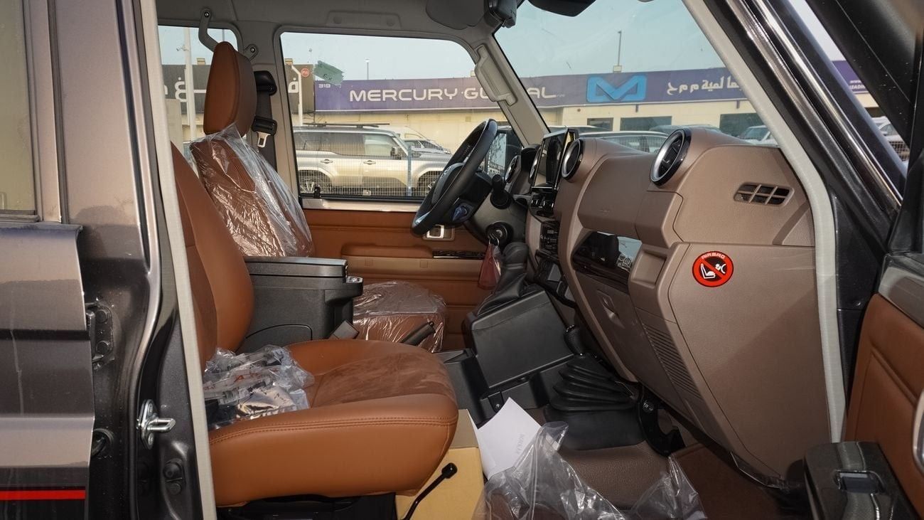 Toyota Land Cruiser Pick Up PICKUP LC79 2.8L Diesel A/T