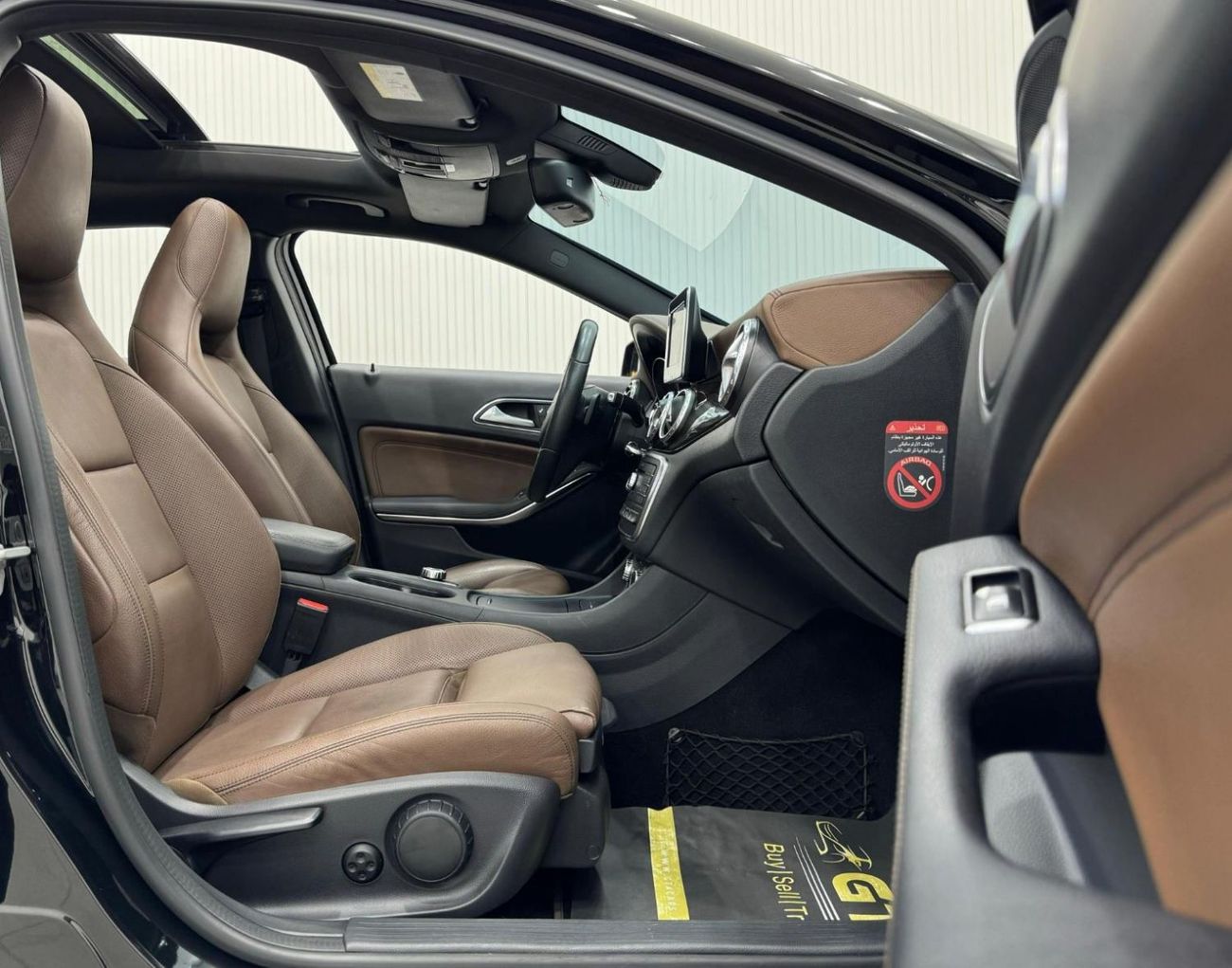 Mercedes-Benz GLA 250 2017 Mercedes-Benz GLA 250 AMG 4MATIC, Excellent Condition, GCC