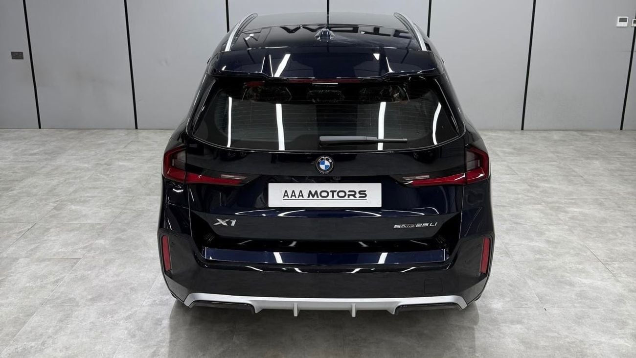 بي أم دبليو X1 S Drive 2.5 LI