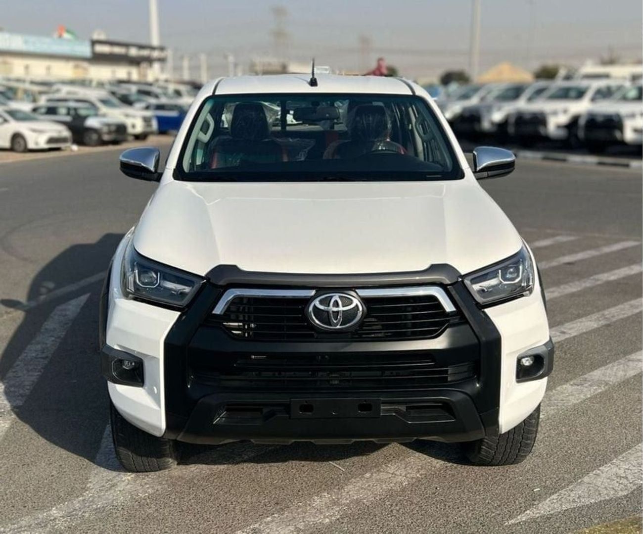 Toyota Hilux 2021 TOYOTA HILUX Adventure Option 2.7L  -  V4 - 4 Wheel Drive - LEATHER SEATS - AUTOMATIC TRANSMISS