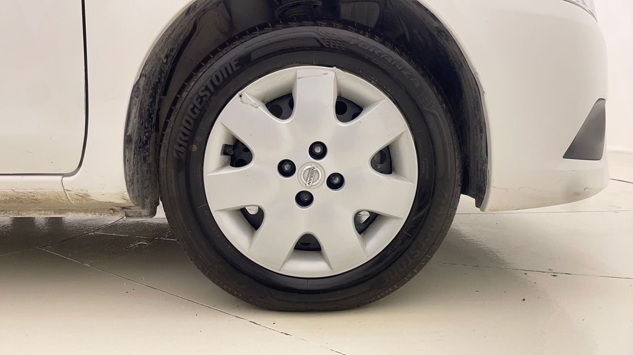 Nissan Sunny SV 1.5 | Zero Down Payment | Home Test Drive