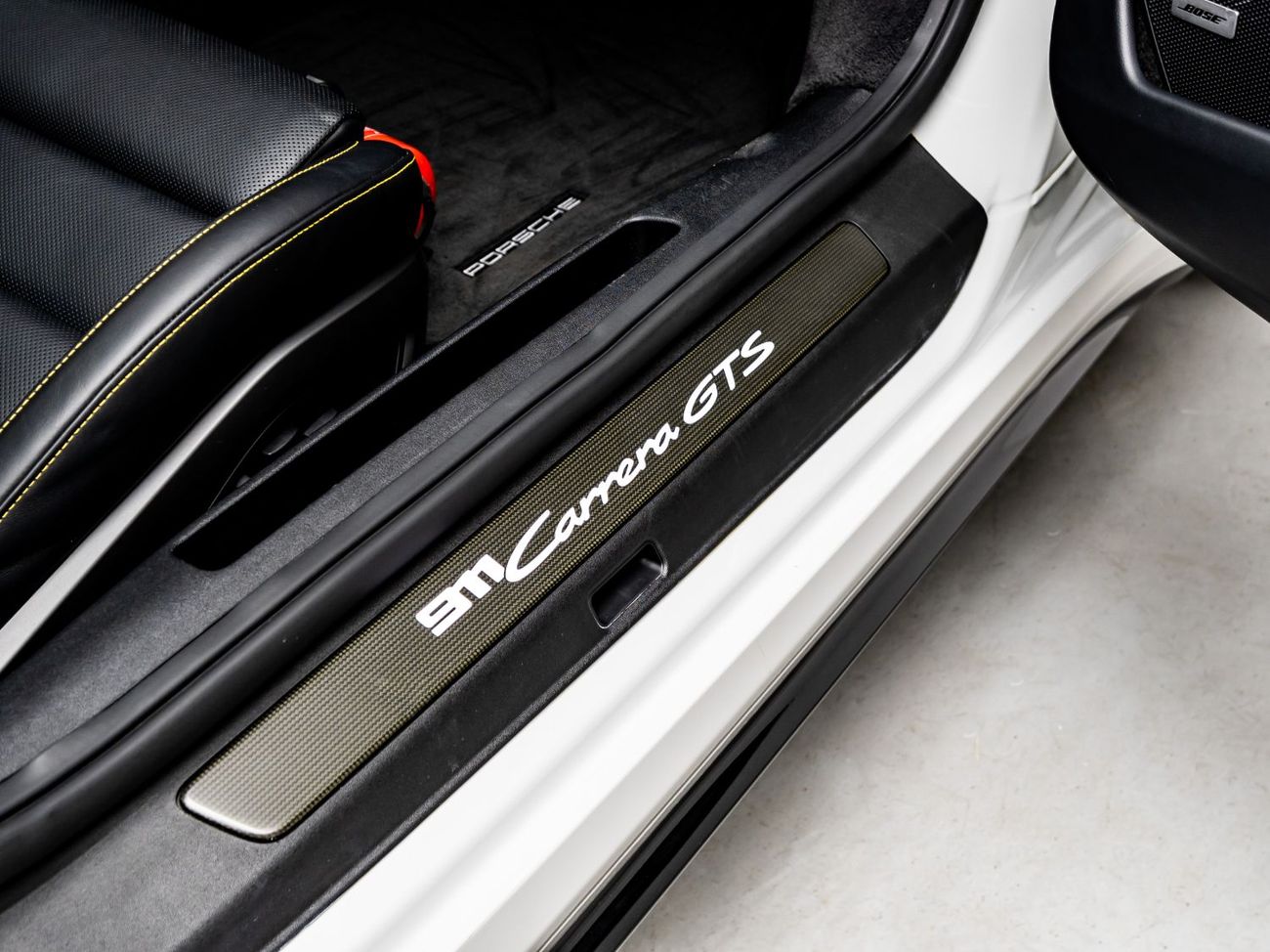 Porsche 911 Carrera GTS 3.0L (450 HP) Coupe