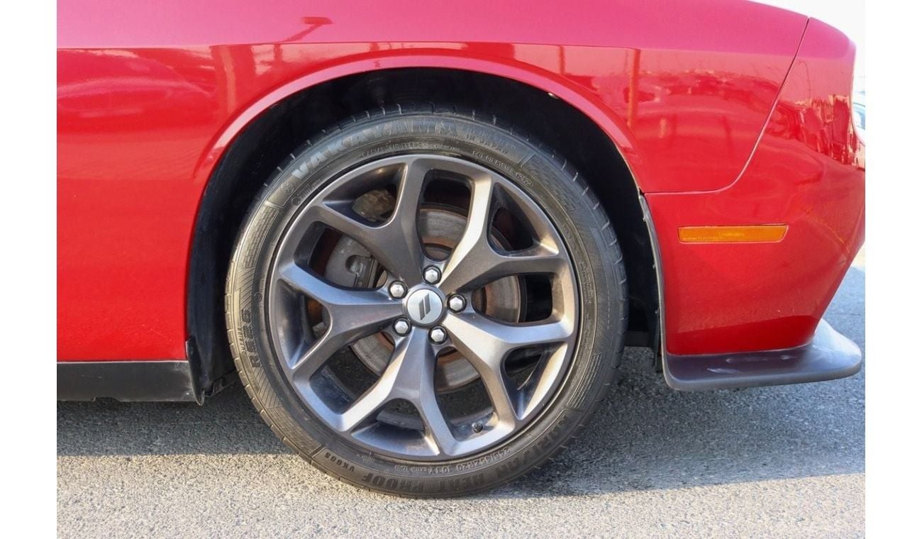 Dodge Challenger GT 3.6L Dodge Challenger GT / 2017 / V6 / CANADIAN