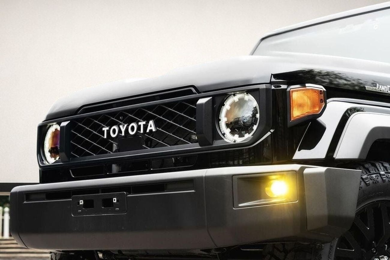 تويوتا لاند كروزر 70 Toyota Land Cruiser J70 2.8 5dr (EXPORT ONLY)