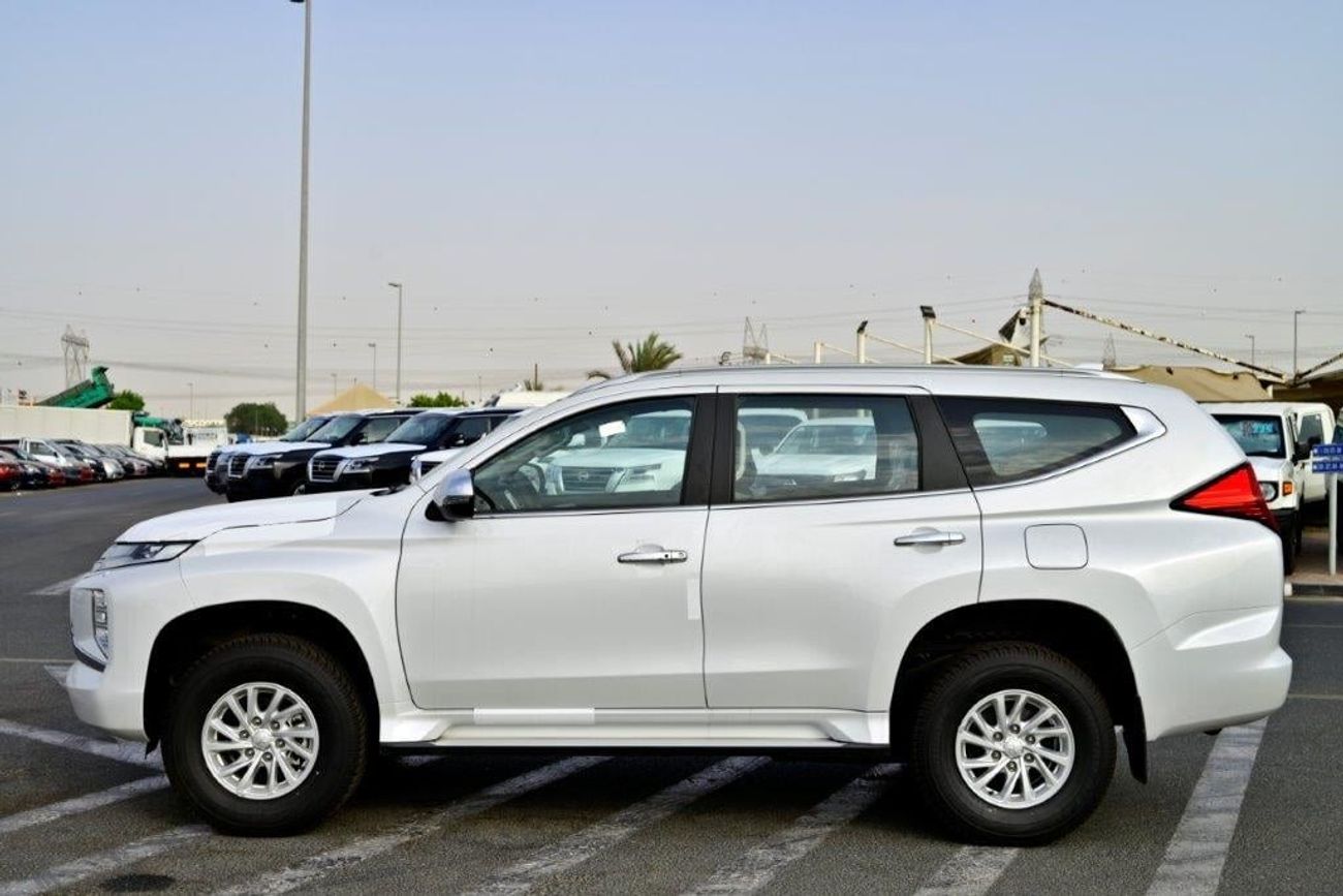 ميتسوبيشي باجيرو 2023 MODEL MITSUBISHI PAJERO SPORT 2.5L 4WD 7-SEATER AUTOMATIC TRANSMISSION
