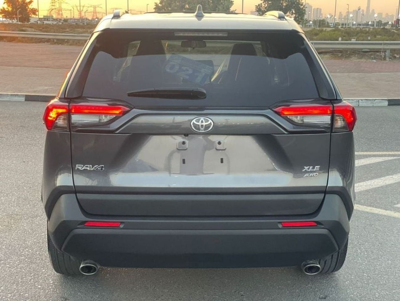 Toyota RAV4 2024 Toyota Rav4 XLE Premium+ 2.5L V4 - AWD 4x4 - Full Option With Radar - 2 Keys -