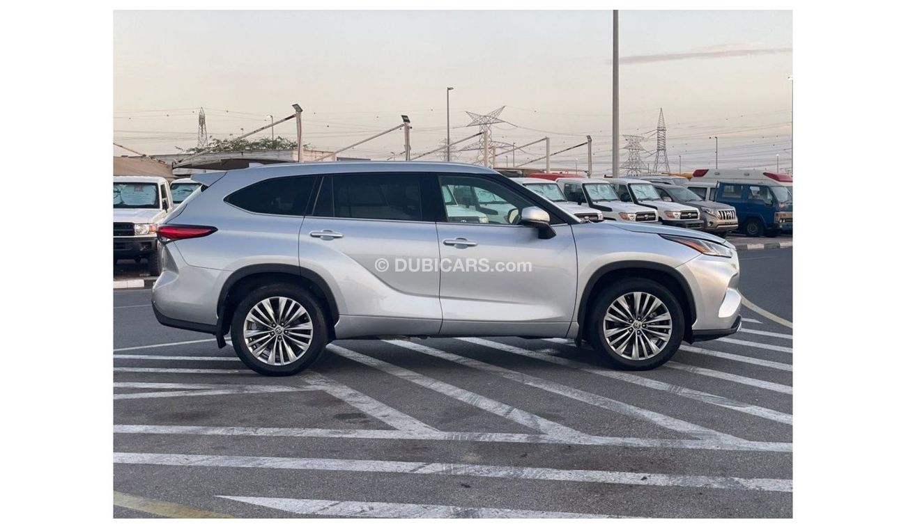 Toyota Highlander 2020 Toyota Highlander Platinum 4WD 3.5L V6 /