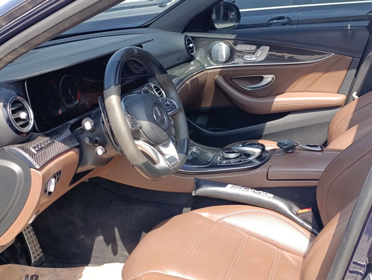 Mercedes-Benz E 63 AMG MERCEDES BENZ E 63 AMG