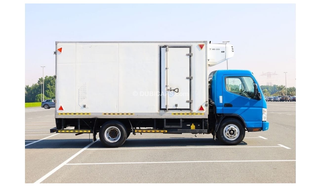 ميتسوبيشي فوسو كانتير 2015 Fuso Freezer Box - M/T Diesel - 3.3L RWD - GCC Spes - Book Now