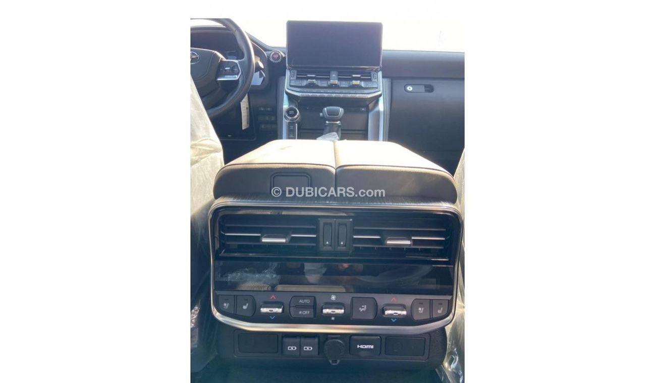 Toyota Land Cruiser GR-S LC300 3.3L GR SPORT DSL 2022