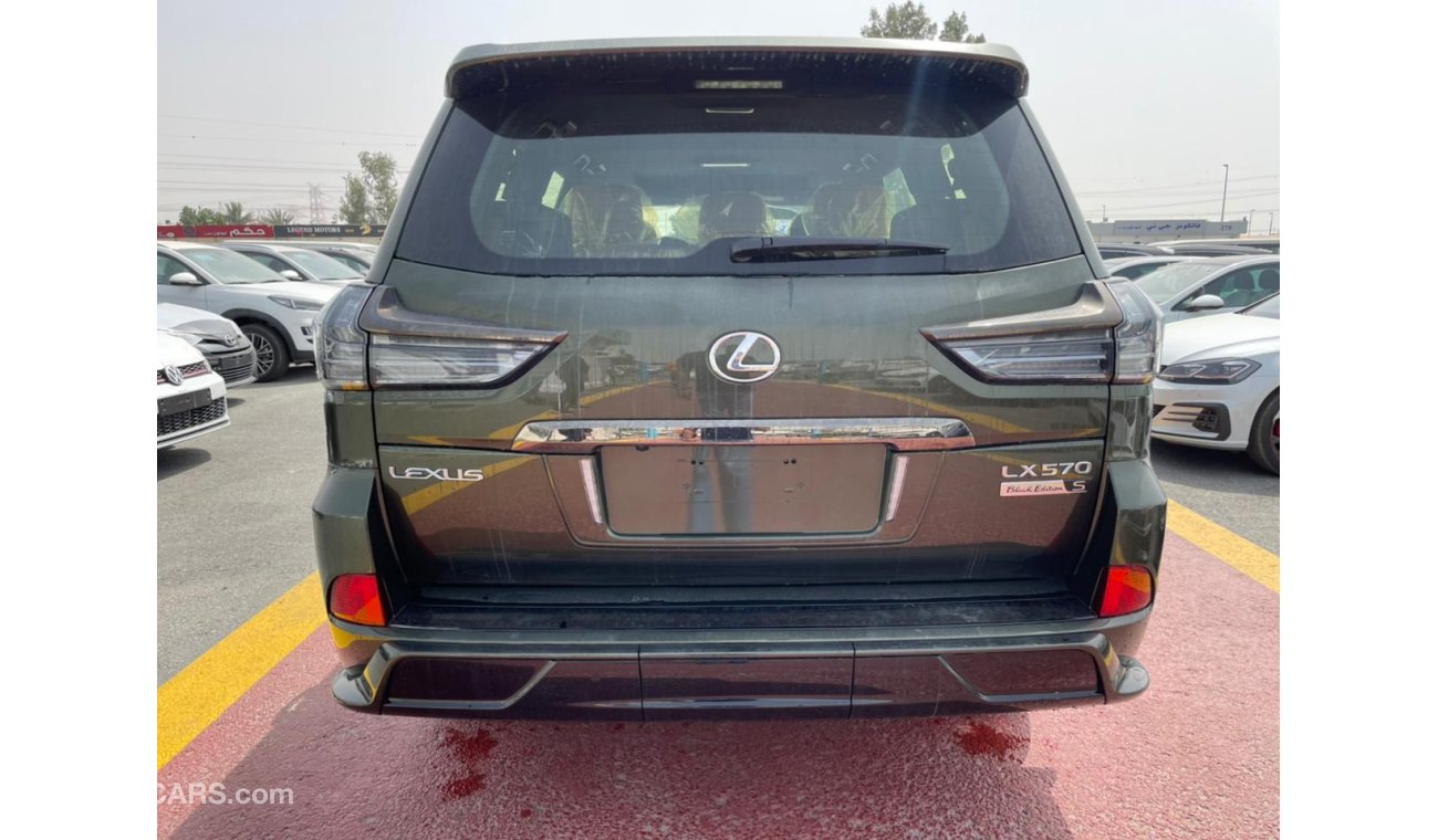 لكزس LX 570 الإصدار الأسود S ، 5.7 لتر ، دفع رباعي ، موديل 2021 ، مع فتحة سقف ، وسائط متعددة خلفية ، للتصدير فقط