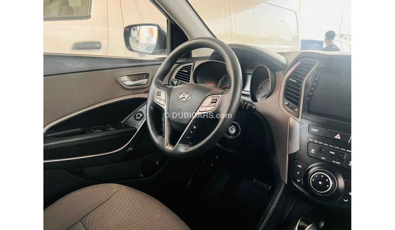 هيونداي سانتا في