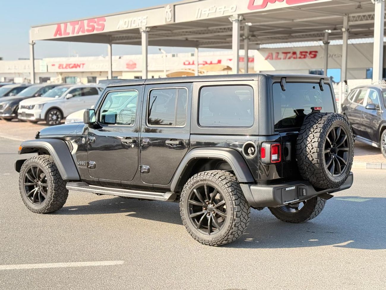 Jeep Wrangler Unlimited Sport 3.6L A/T