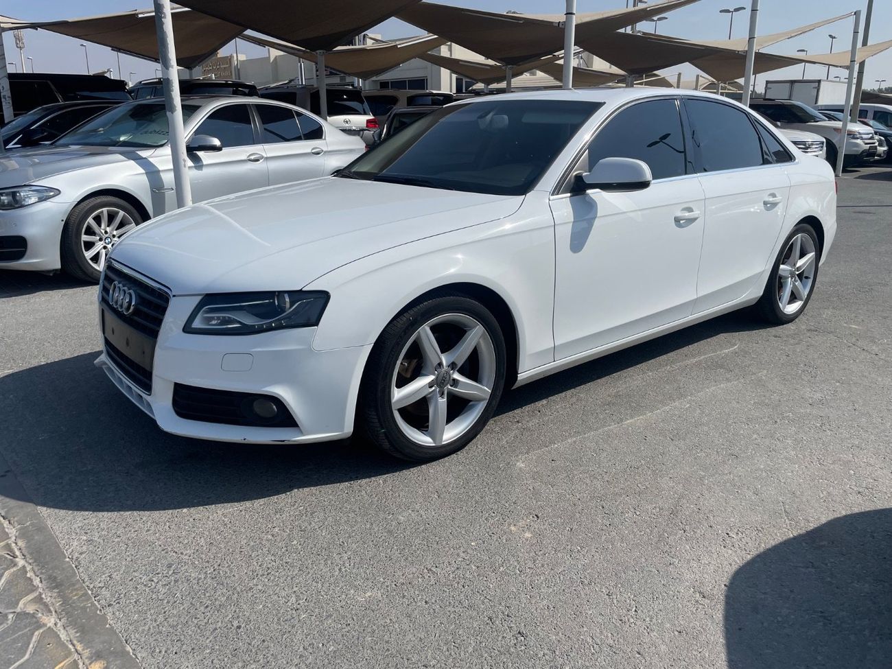 أودي A4 وارد كوريا اوراق جمارك فل اوبشن بدون حوادث