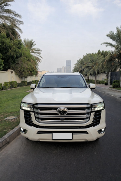 تويوتا لاند كروزر VXR 4.0L