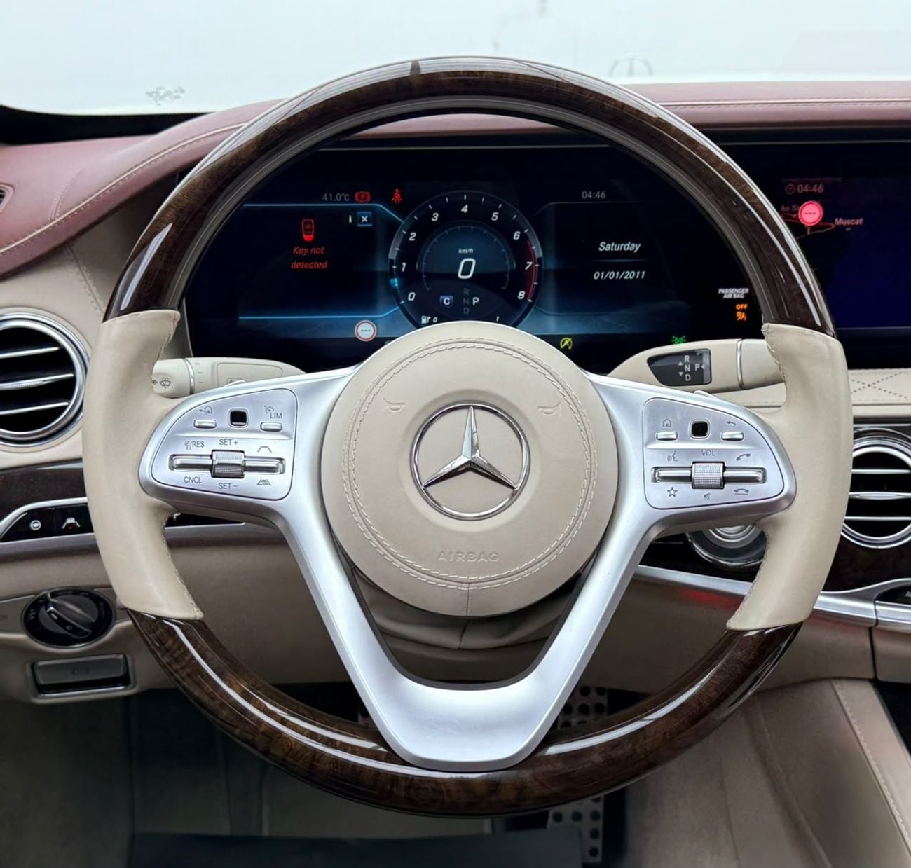 Mercedes Benz S560 L AMG 2019 Mercedes Benz S560 L 4MATIC, Warranty, Full Mercedes Service History, Fully Loaded, GCC