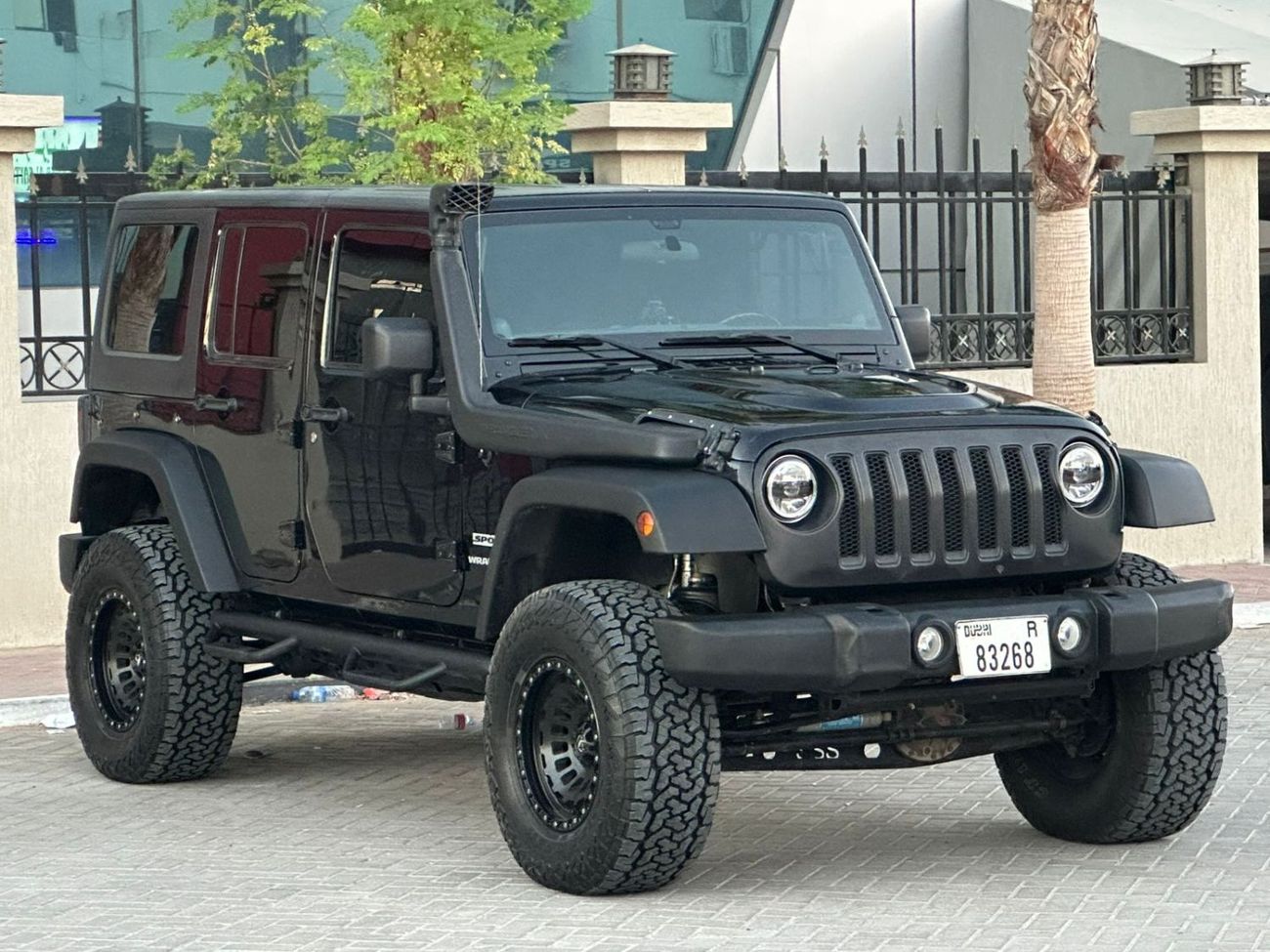 Jeep Wrangler Unlimited Sport 3.6L A/T
