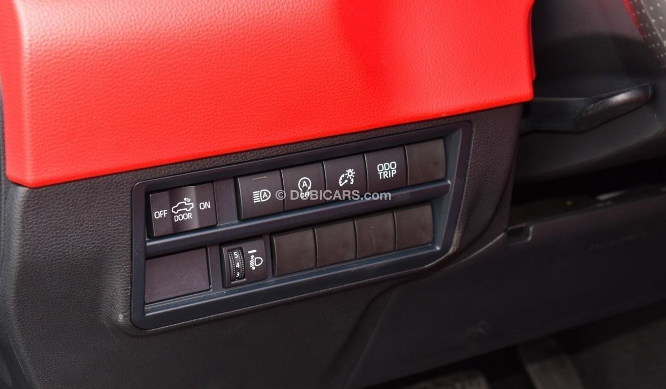 Toyota Tundra 4WD SR Double Cabin. Local Registration + 10%