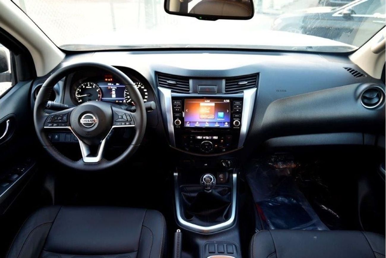 Nissan Navara 2024 NISSAN NAVARA DOUBLE CAB PICKUP LE 2.5L PETROL 4WD 5-SEATER MT