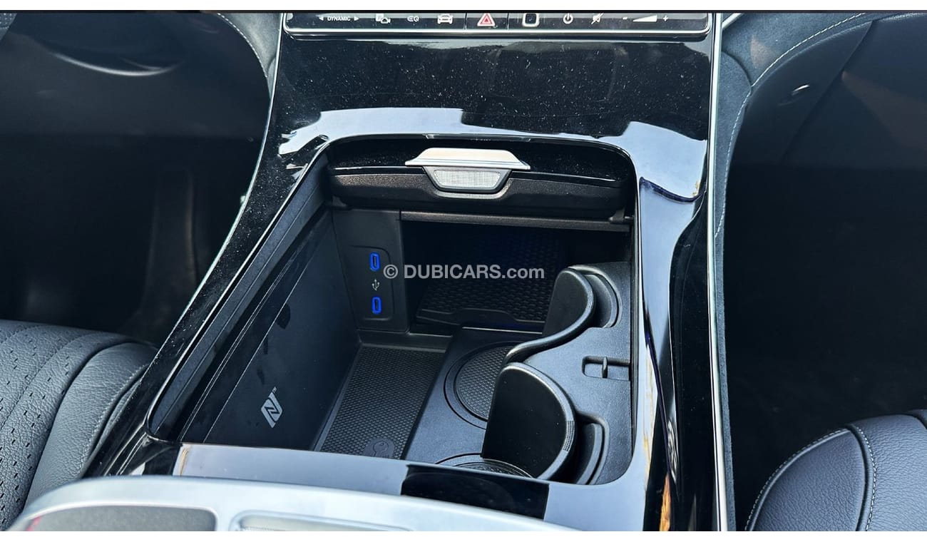 Mercedes-Benz EQS 450+ 4MATIC PREMIUM