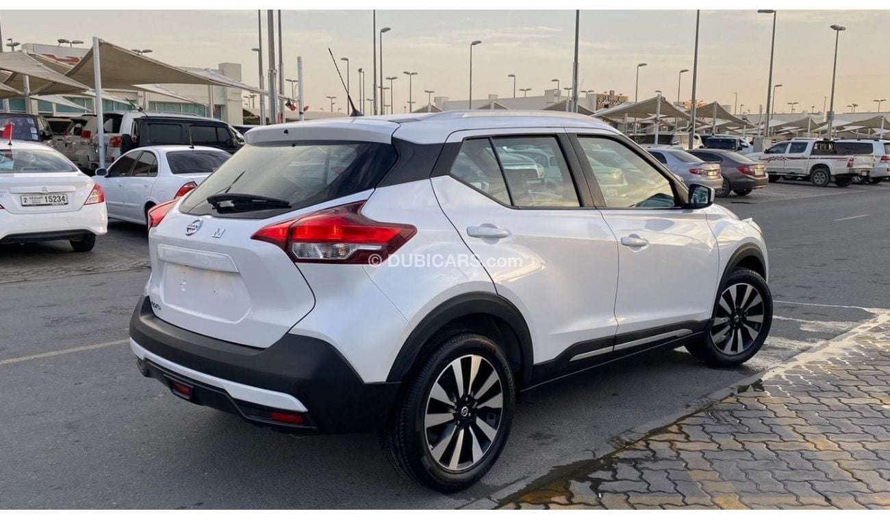 Nissan Kicks SL GCC خليجي free registration
