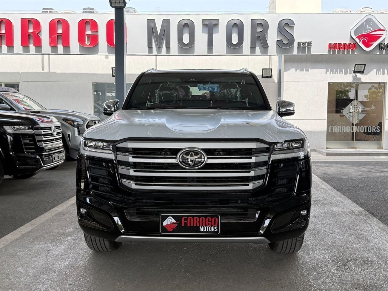 Toyota Land Cruiser 2026 TOYOTA LAND CRUISER 300 VXR 3.5 HYBRID HEV 