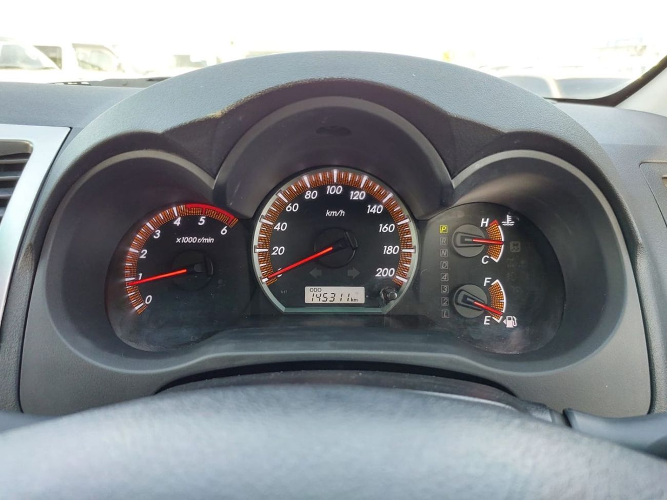 Toyota Hilux TOYOTA HILUX VIGO PICK UP RHD 2014 MODEL 3.0 L DIESEL AUTOMATIC(PM39654)