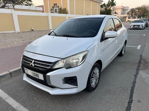 ميتسوبيشي اتراج GLX Mid 1.2L urgent