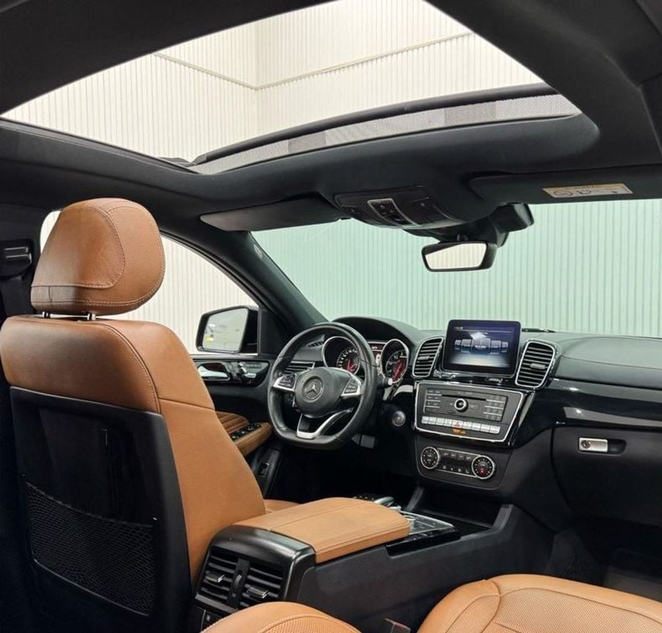 Mercedes-Benz GLE 43 AMG 4MATIC+ 3.0L 2019 Mercedes Benz GLE43 AMG 4MATIC Coupe, Warranty, Full Mercedes Service History, GCC