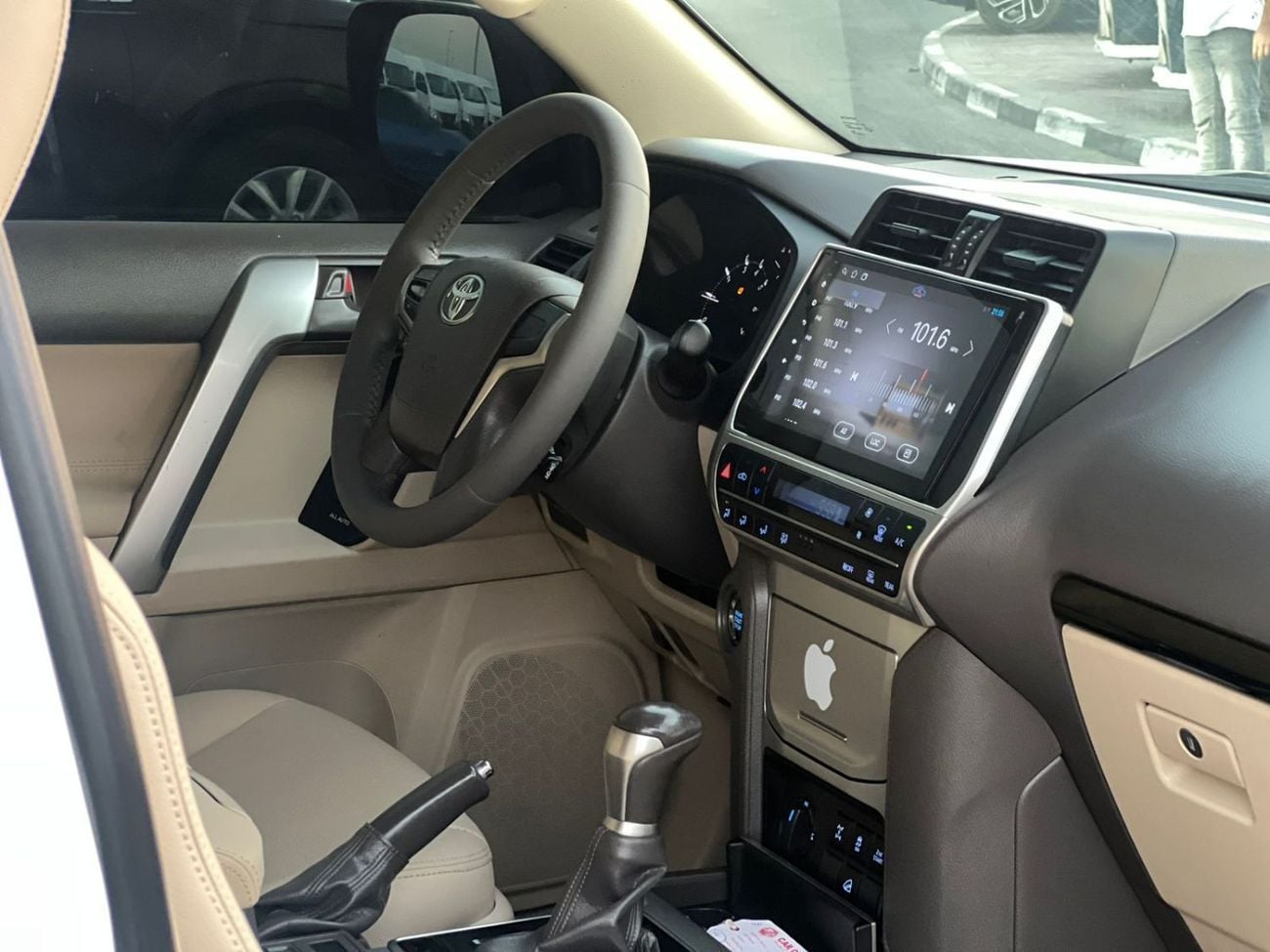 تويوتا برادو TX-L 2019 4.0L V6 - AWD 4x4 - Electric Seat - Rear CAM & Sensors - Cool Box -