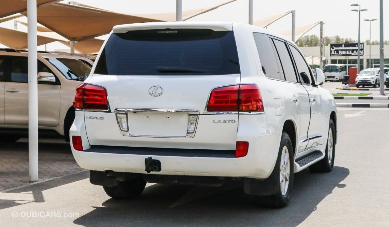 Lexus LX570 LX570 Full Option White 2008 In Excellent Condition