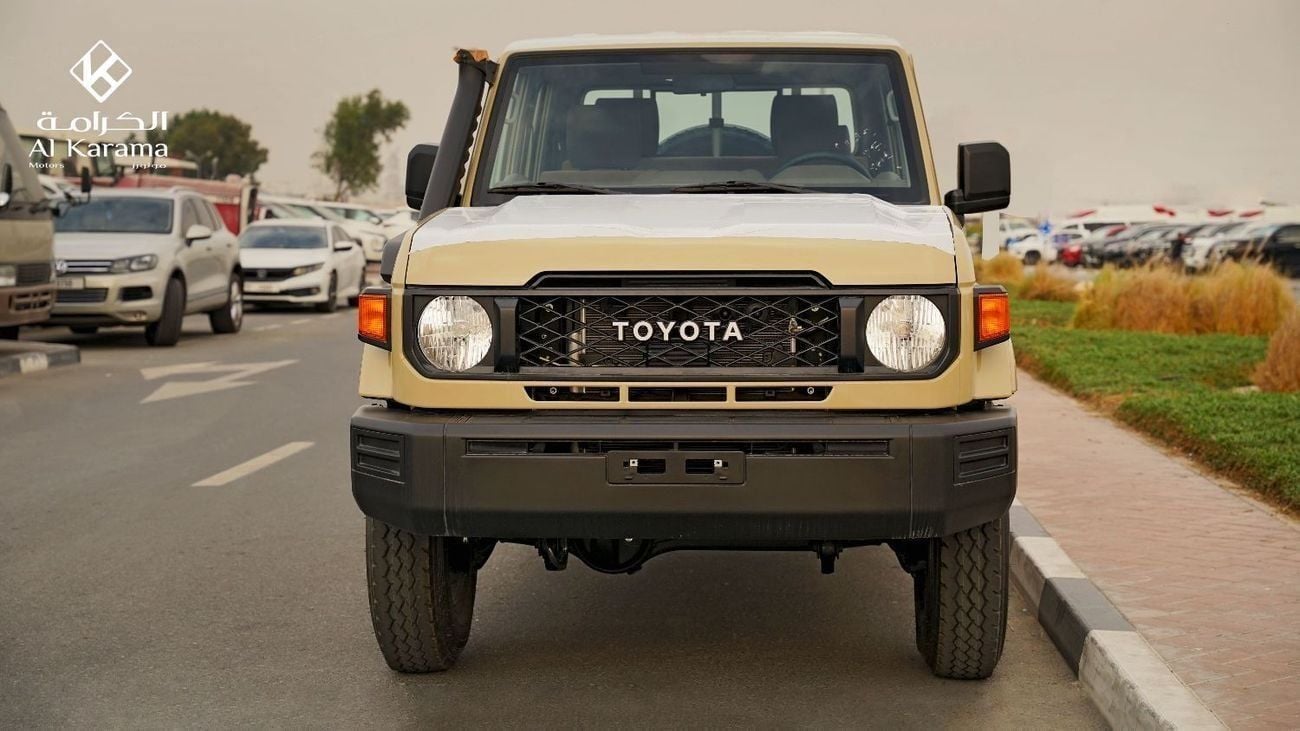 تويوتا لاند كروزر بيك آب 4.0L V6 | LX | Automatic Drive | 4x4 | Diff Lock | Double Cabin | GCC Specs