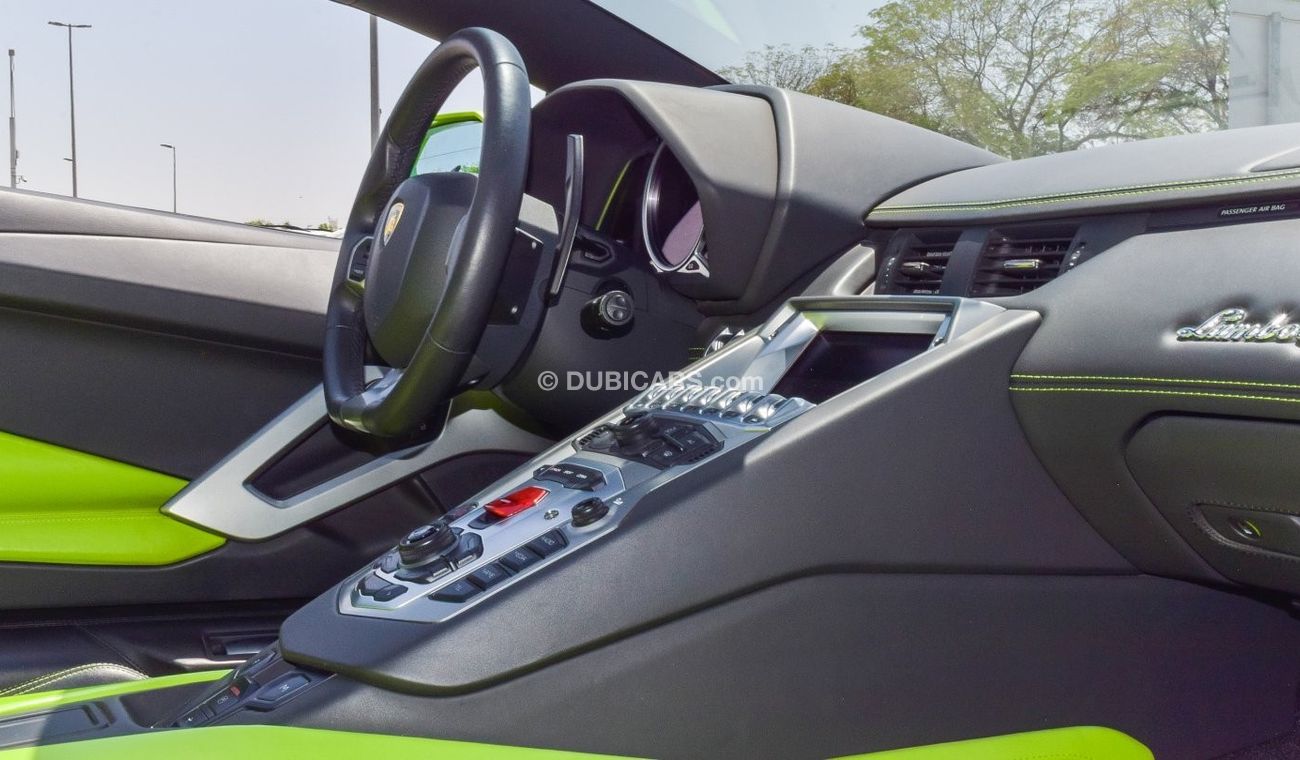Lamborghini Aventador LP 700-4 2015 GCC Premium paint and Sport package
