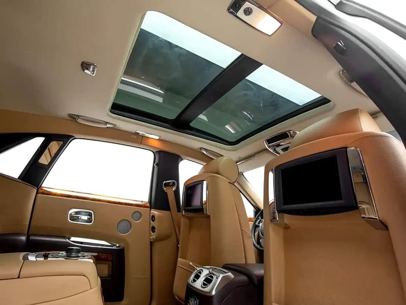 رولز رويس جوست Ghost Standard