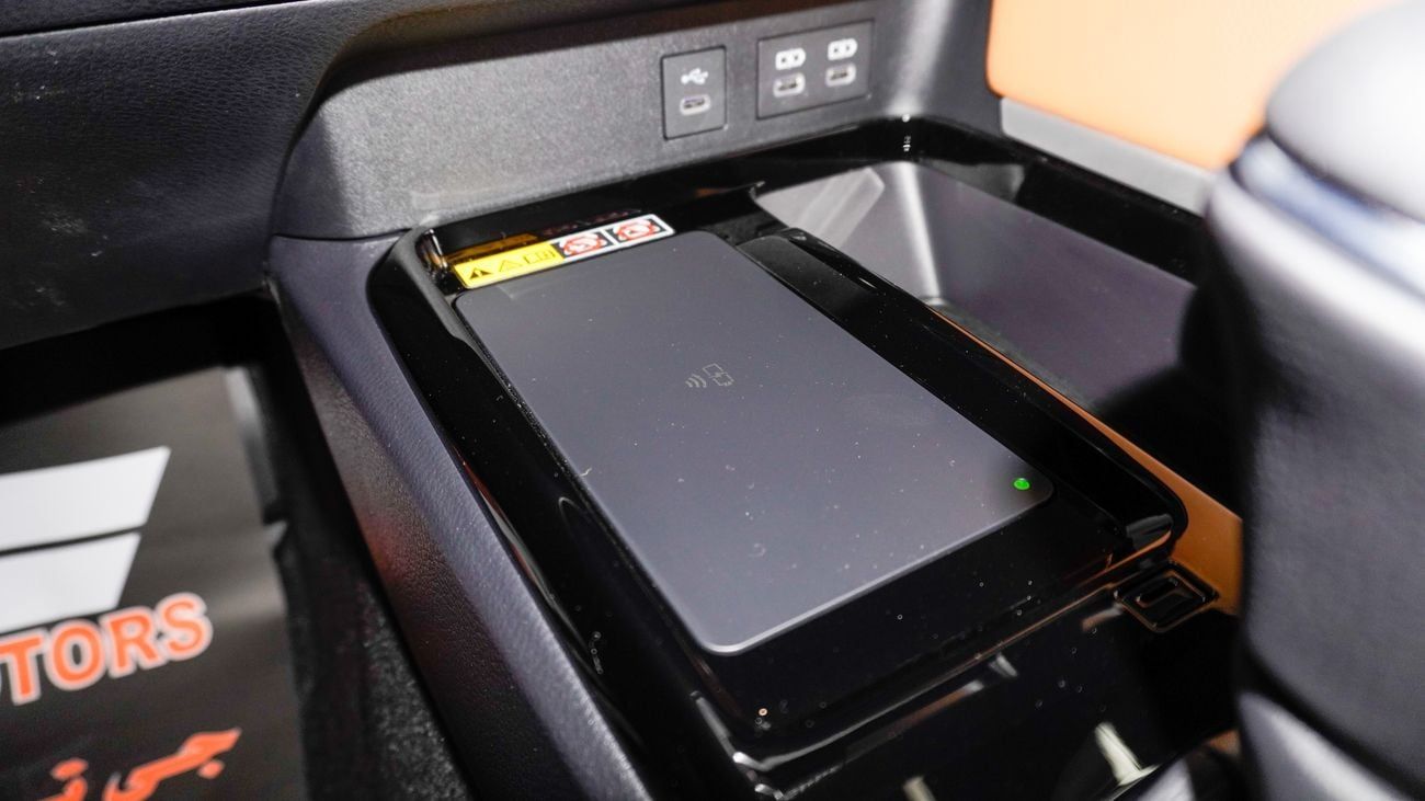 تويوتا كامري LE 2.5 L