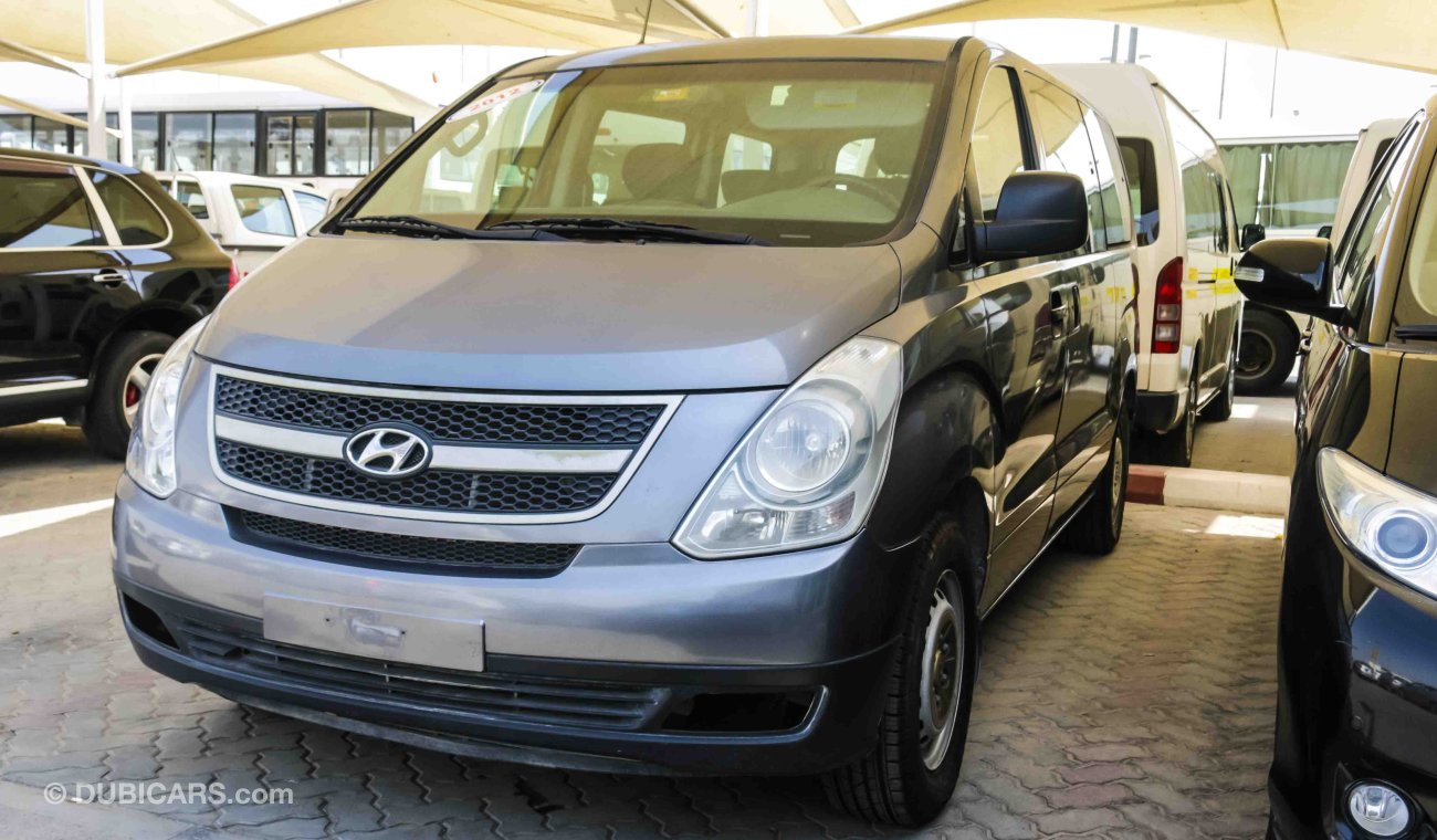 Hyundai H-1