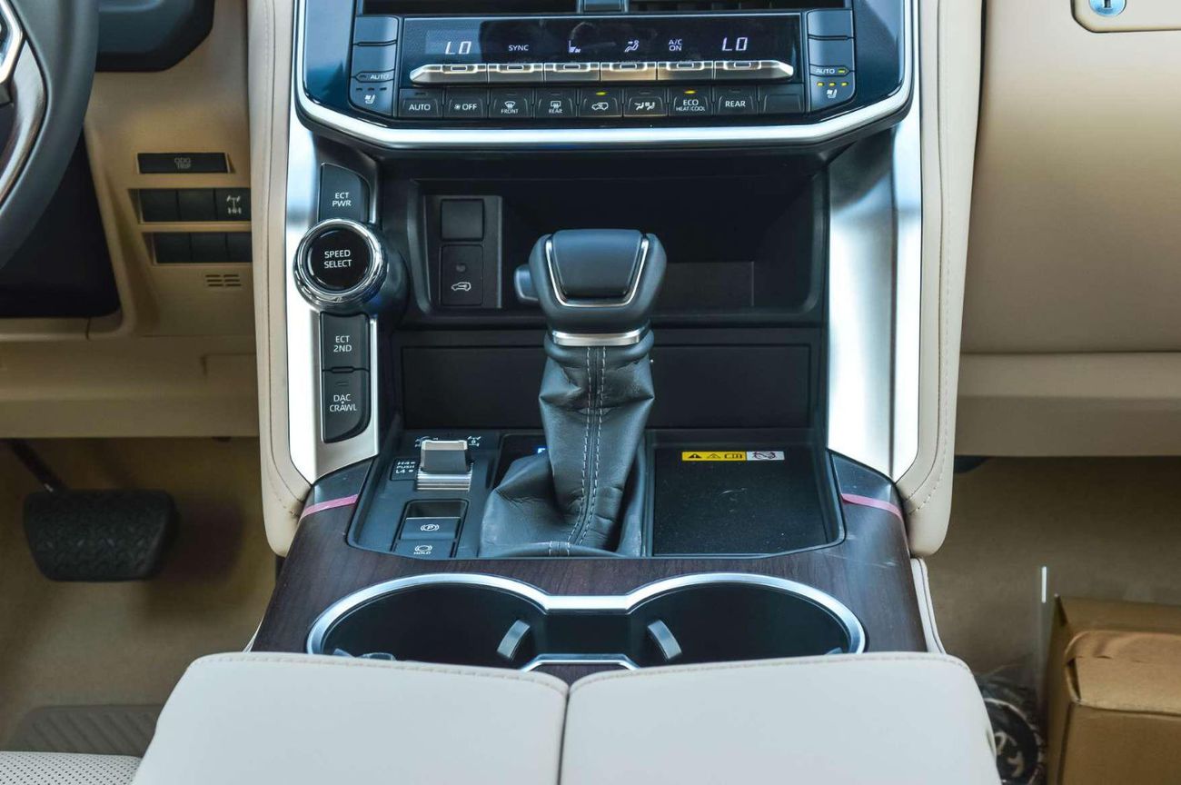 تويوتا لاند كروزر GXR 4.0L TOYOTA LAND CRUISER GX.R 4.0L 4WD PETROL SUV 2025