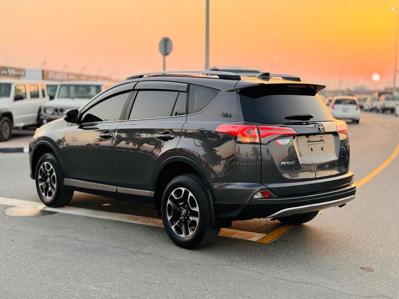 Toyota RAV4 PREMIUM CONDITION | REAR VIEW CAMERA | RHD | 2.0L PETROL | SUNROOF | PARKING SENSOR