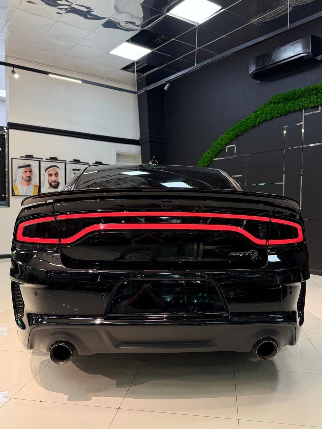 Dodge Charger SRT Hellcat 6.2L (707 HP)