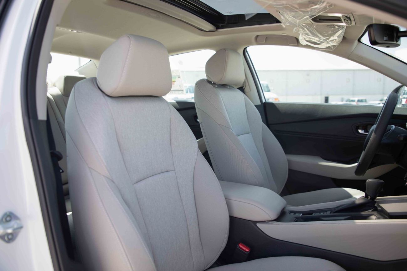 هوندا أكورد 1.5L Turbo EX- Radiant Red inside Grey | Export Only