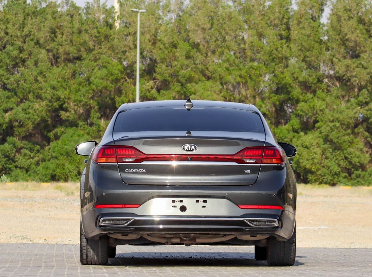 Kia Cadenza GDi Mid 3.3L KIA CADENZA  2021 GCC V6, original paint accident-free, in excellent condition 1076 P.M