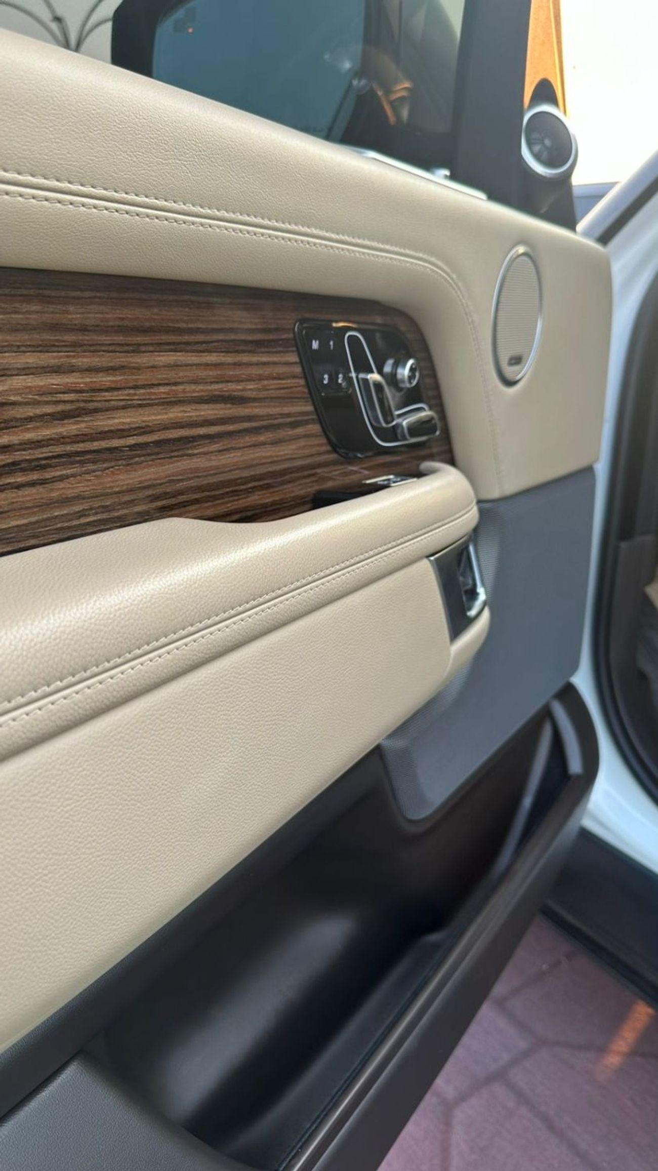 لاند روفر رينج روفر HSE 3.0L (380 HP)