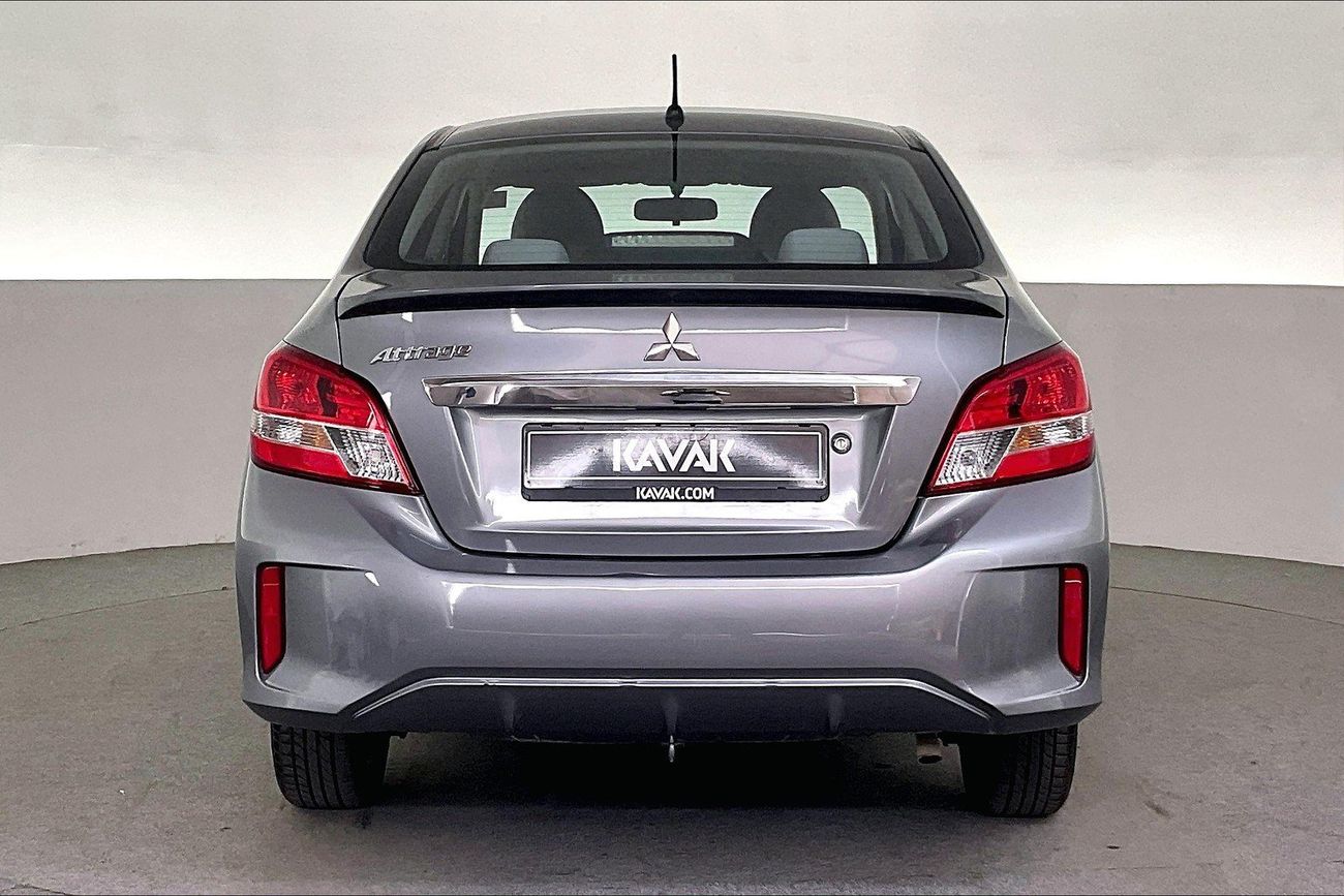 ميتسوبيشي اتراج GLX Full | شامل الضمان | 0 ﺪﻔﻋﺓ ﺃﻮﻟﻯ