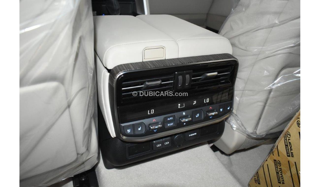 Toyota Land Cruiser 300 VXR V6 3.5l Twin Turbo 7 Seat 10 Speed Automatic