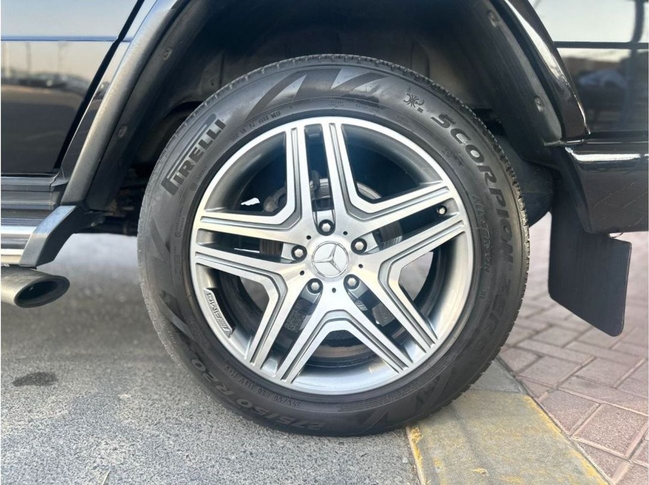 مرسيدس بنز G 55 AMG